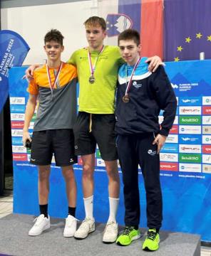 Drugi dan državnega prvenstva ravenski plavalci z bero osmih medalj (3)
